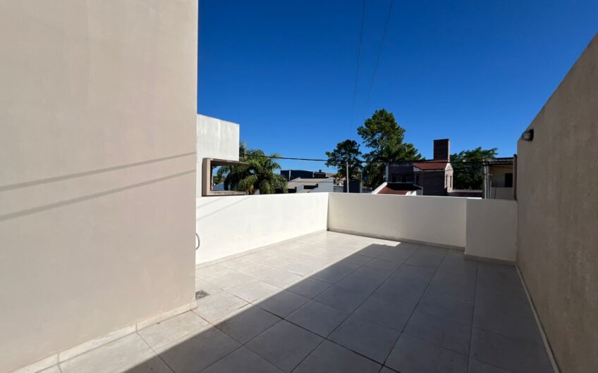 Dúplex 2 Dormitorios Exclusivo en barrio Chapero – Alquiler