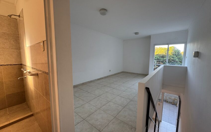 Departamento Un Dormitorio dentro de los Bvs c/ Cochera – Alquiler