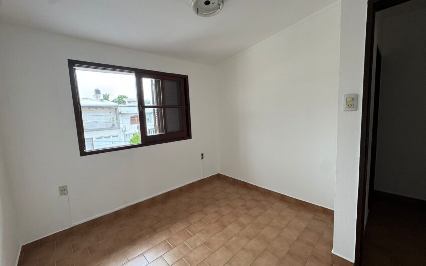 Casa 3 Dormitorios dentro de los Bulevares – Alquiler