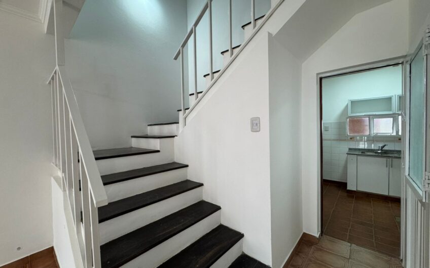 Casa 3 Dormitorios dentro de los Bulevares – Alquiler