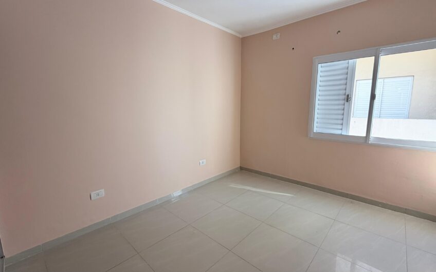 Dúplex 3 Dormitorios dentro de los Bvs c/Cochera – Alquiler