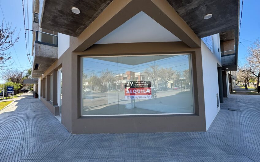 Local Comercial Amplio en esquina a Estrenar! – Alquiler
