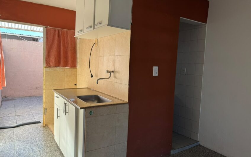Departamento 2 Dormitorios barrio Hospital – Alquiler $350.000!