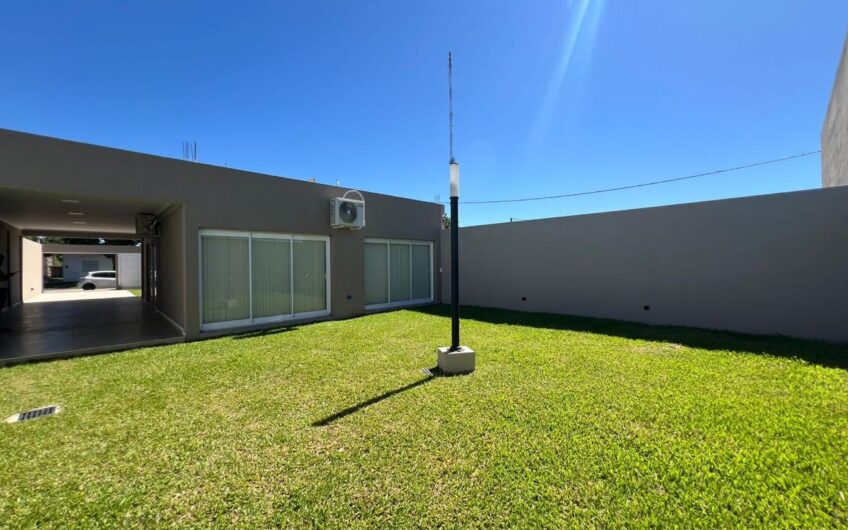 Casa Un Dormitorio Amplia en loteo Las Lilas – Alquiler