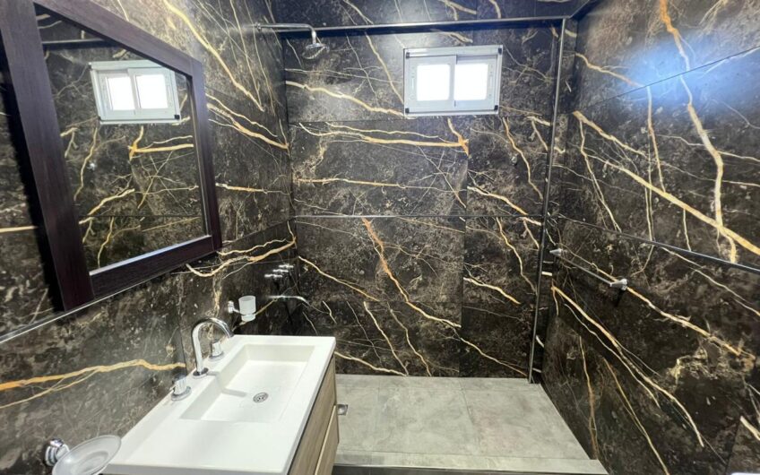 Casa Un Dormitorio Amplia en loteo Las Lilas – Alquiler