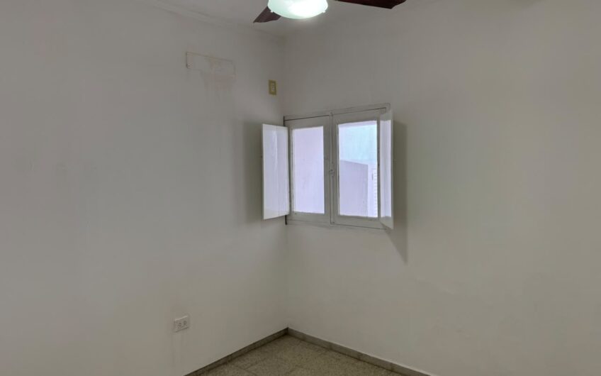 Casa 2 Dormitorios dentro de los Bvs – Alquiler